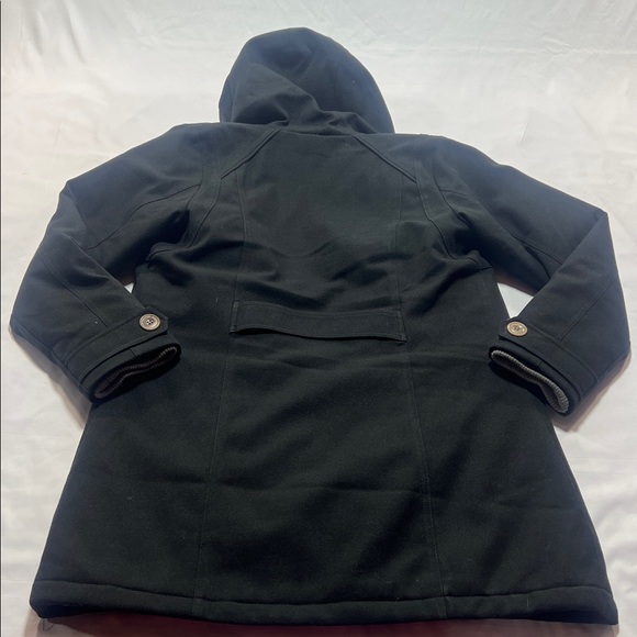 Merrell women’s black DUFFLE toggle
Coat size Medium - Picture 6 of 6